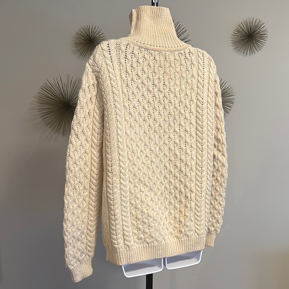 Cream 100% Merino Wool Cable Knit Turtleneck Sweater - Picture 3 of 4
